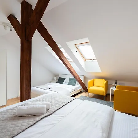3-room With Beautiful View Lejlighed Prag